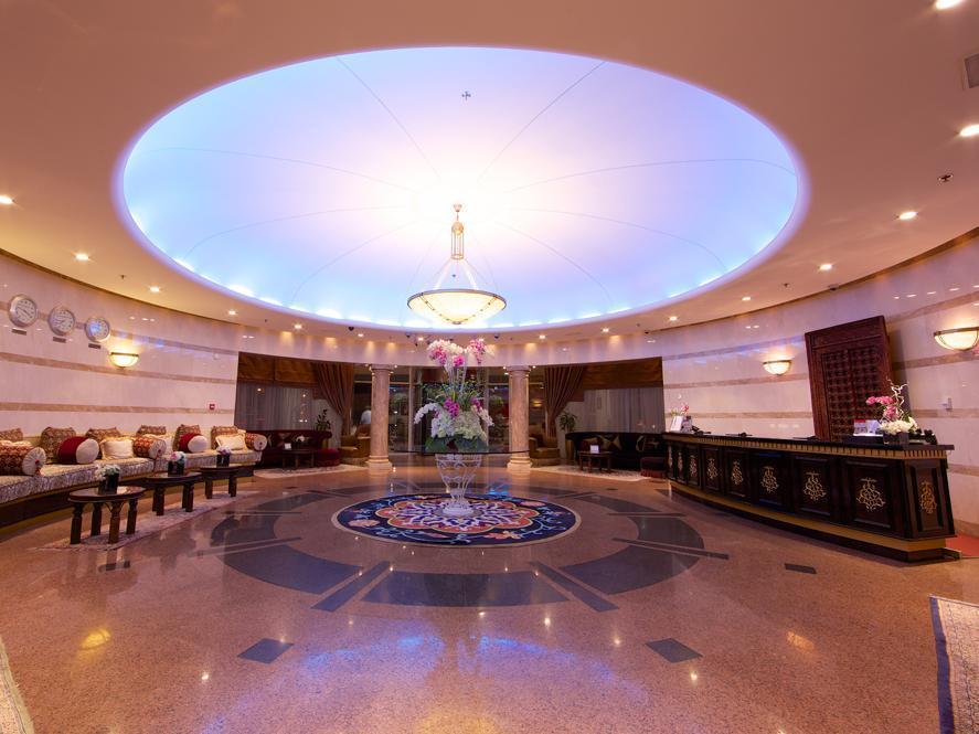 Tamani Marina Hotel & Apartments Dubai Exterior photo Lobby